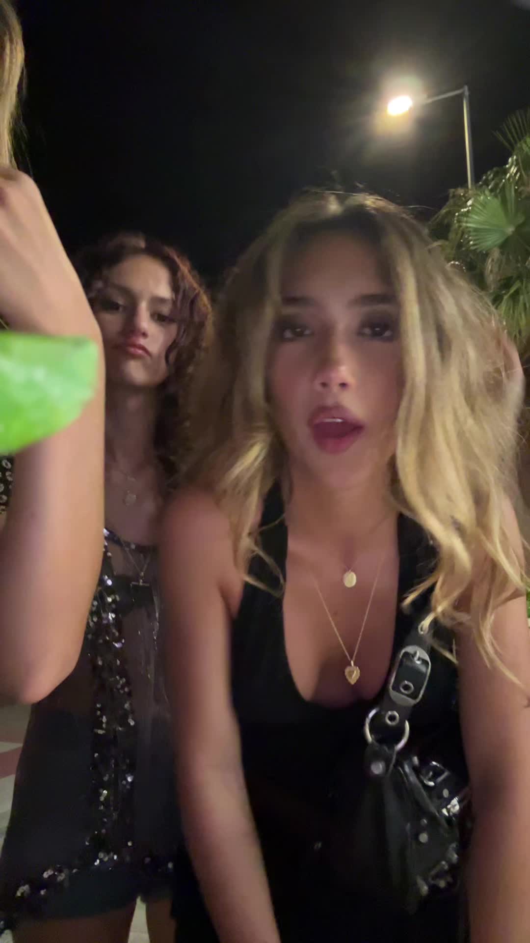 @Valentina Paloma