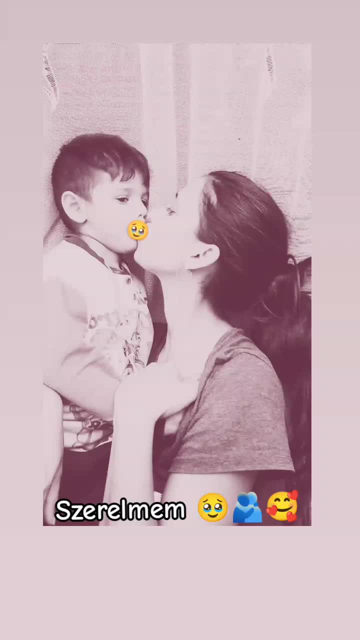 @😍E 😍R 😍 I 😍 K😍 A 😍