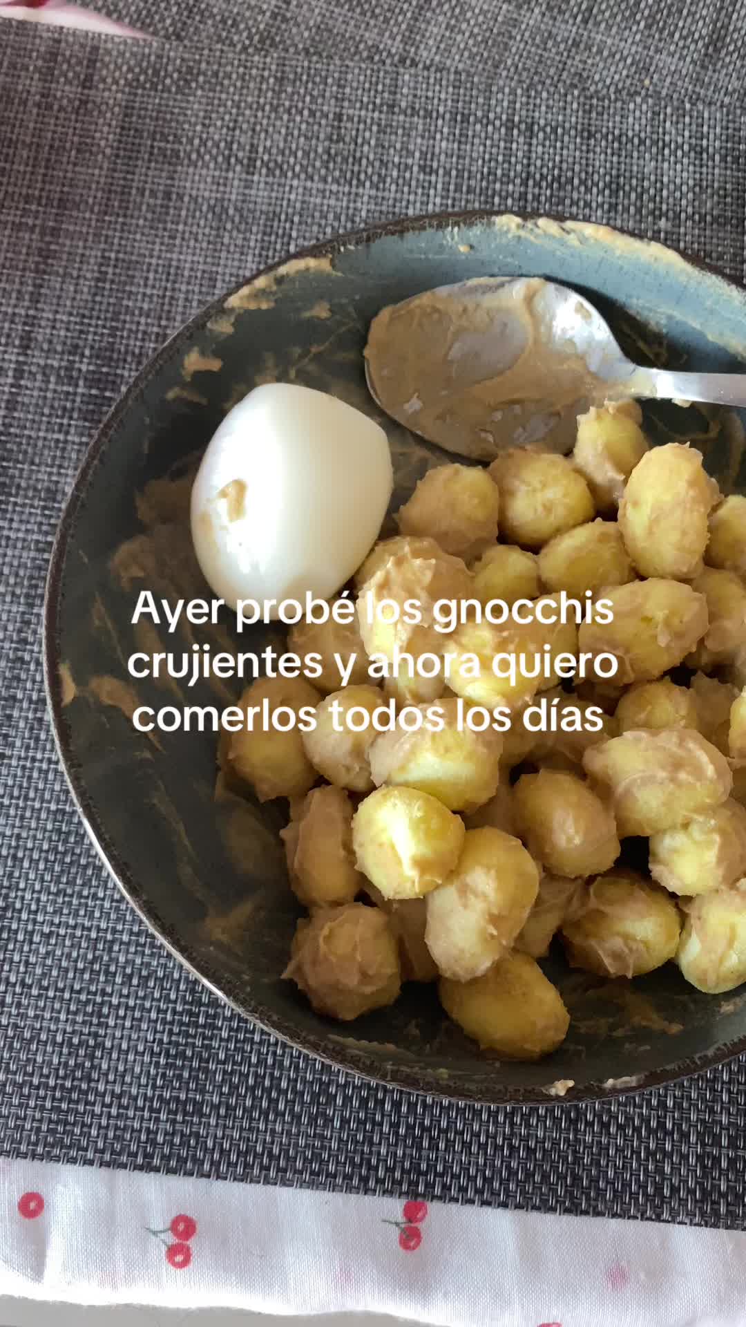 @leacurbelo