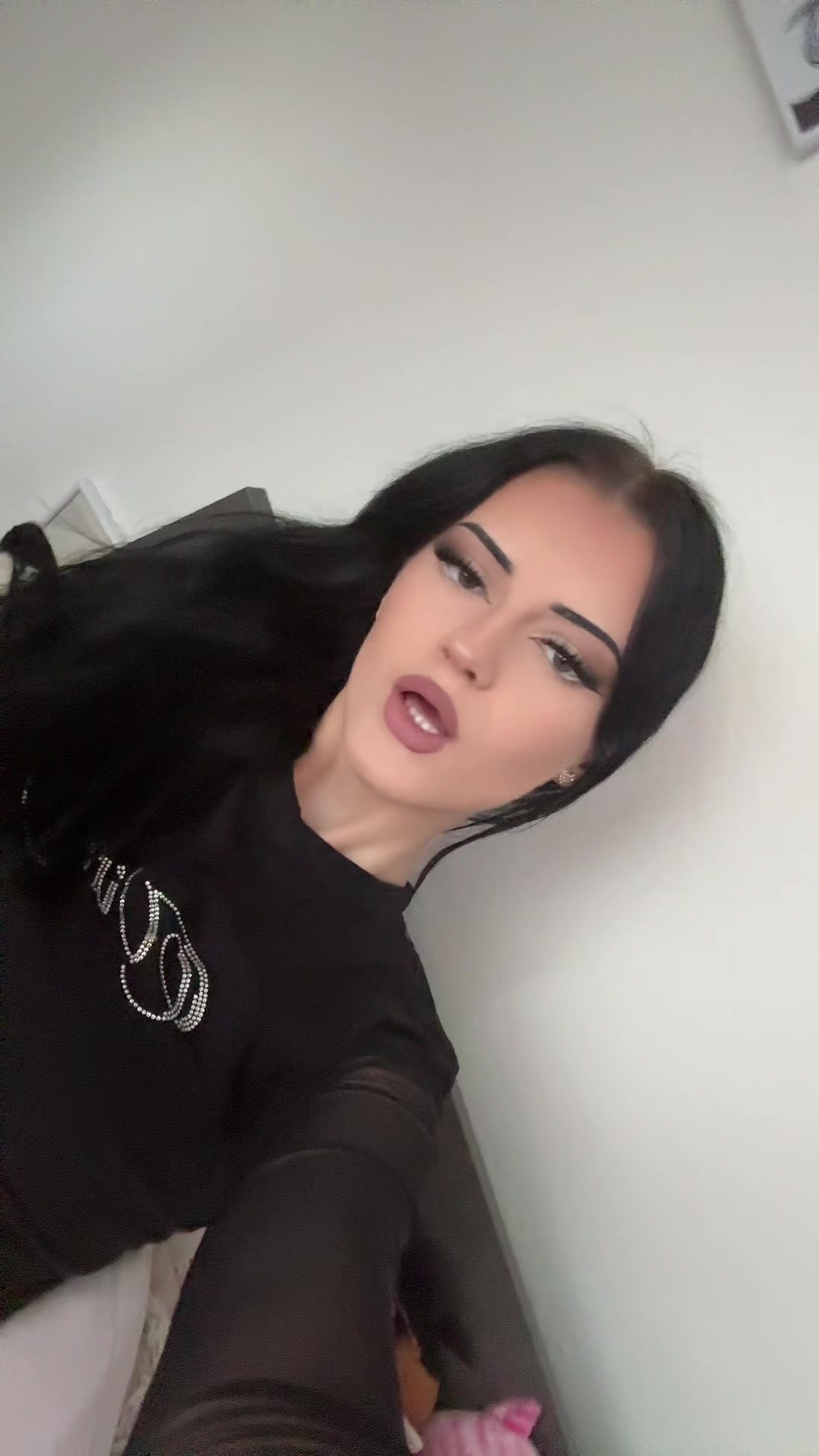@🕷️🕸️