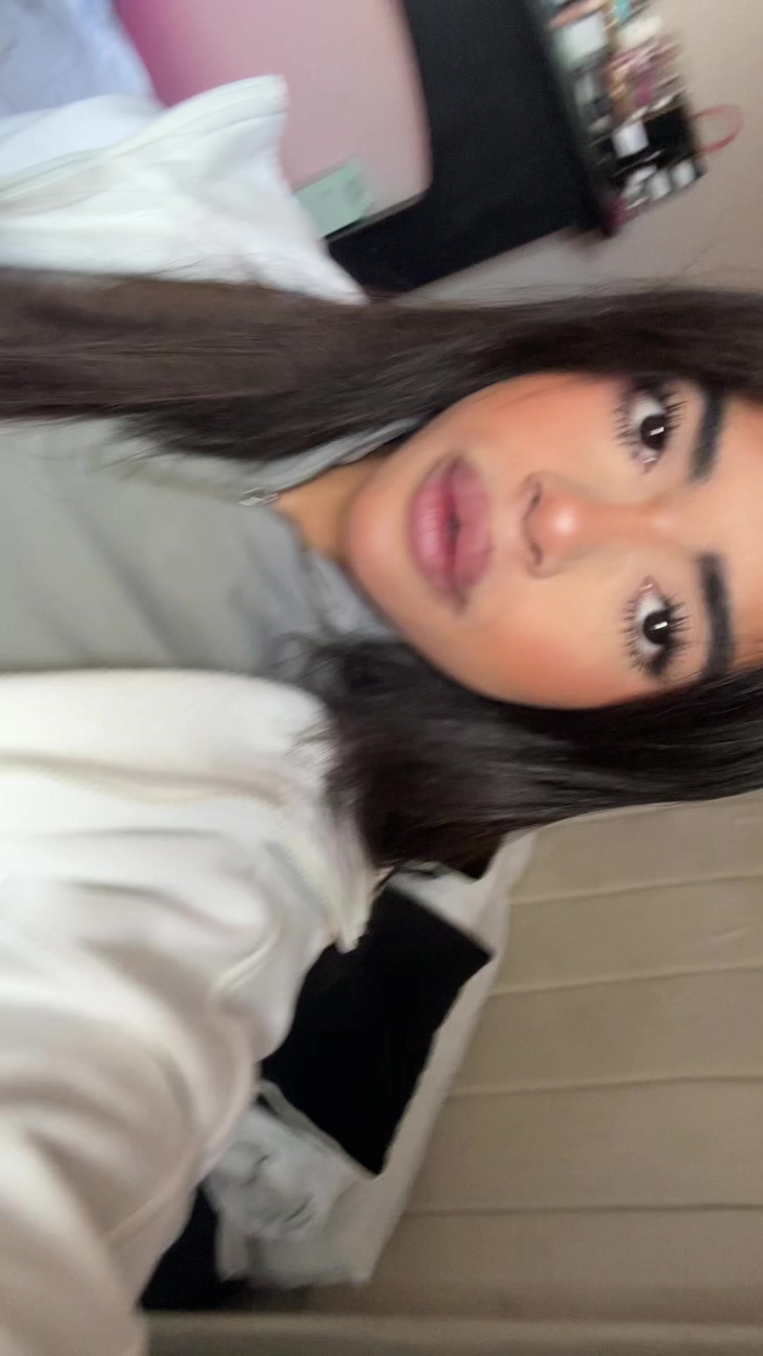 @tiamckay