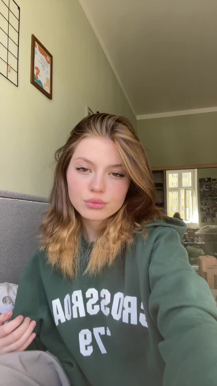 @Sophia