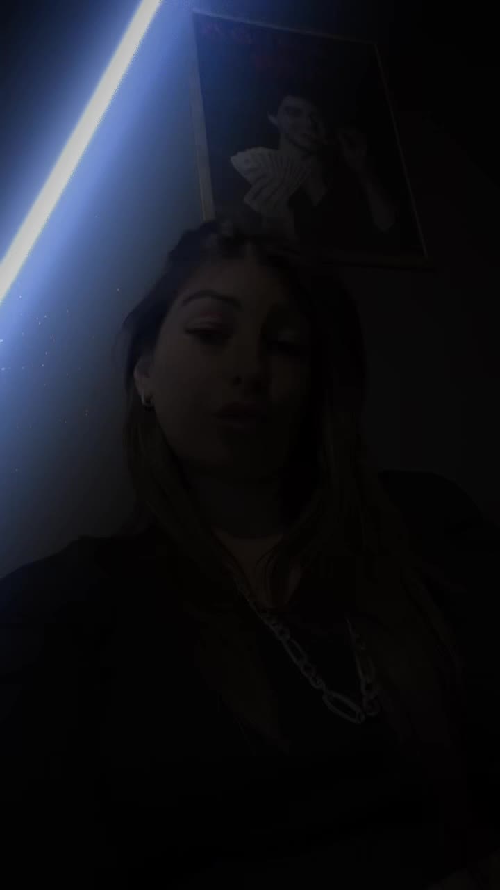 @sabrina