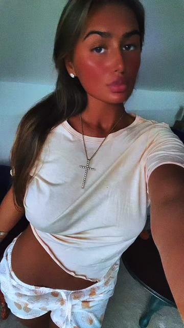 @laceymaeprice01