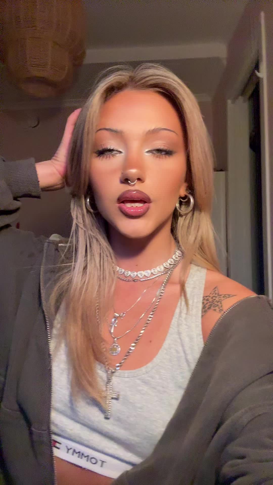@𝕴𝖉𝖚𝖓 🤍