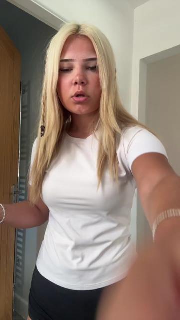 @laceylivex1