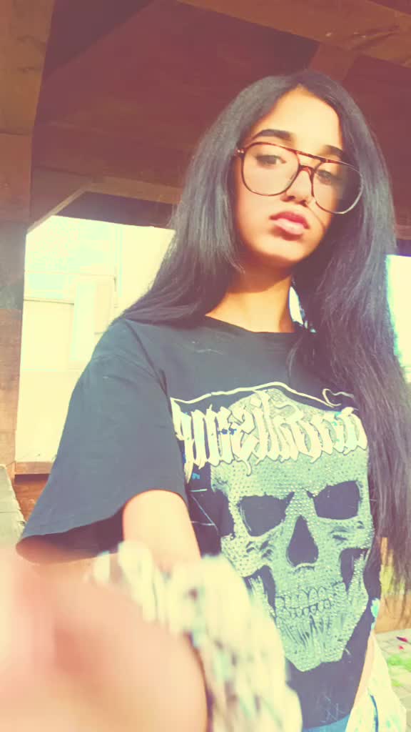 @vierkademeova4