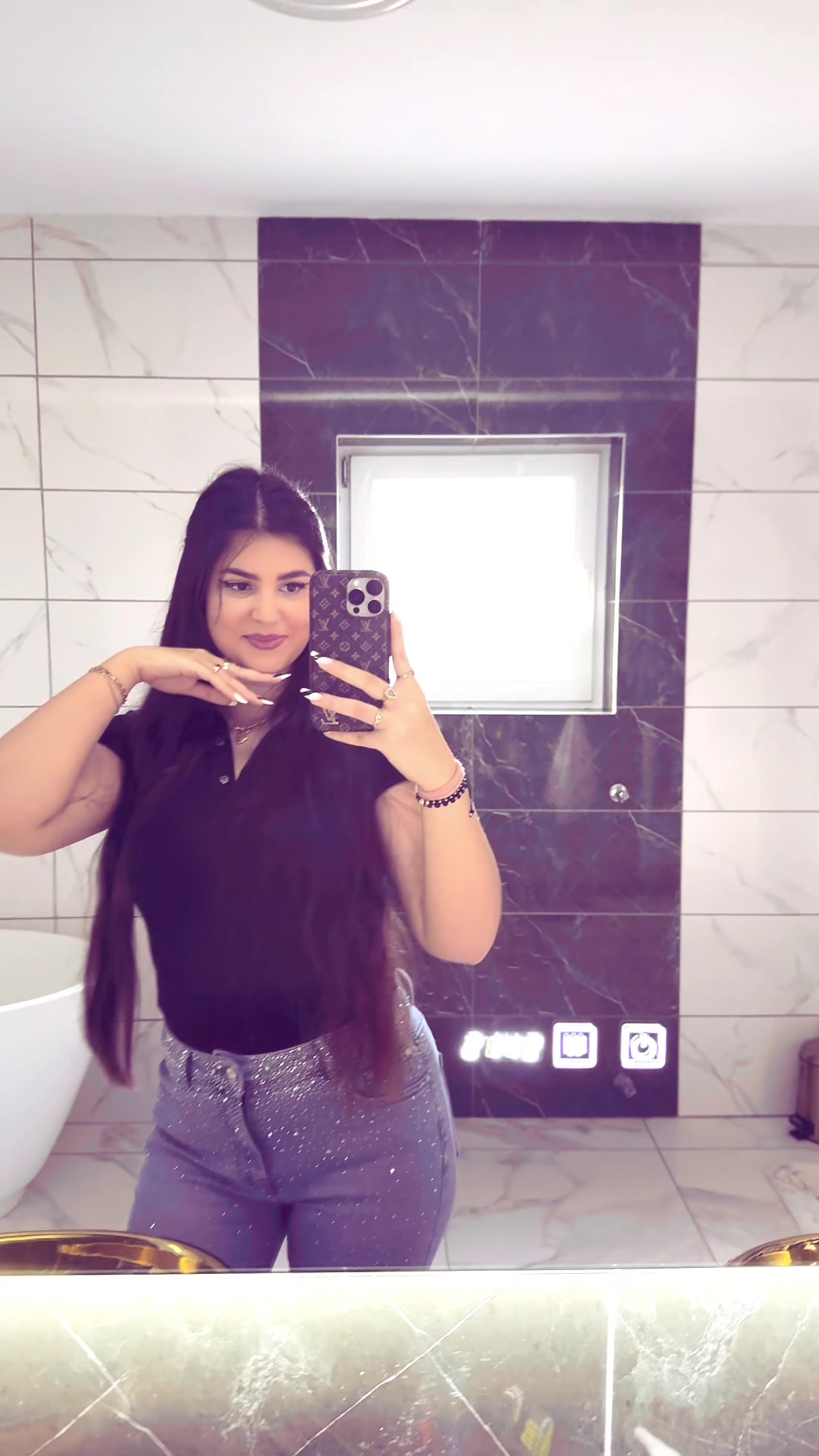 @Alexandra ✨