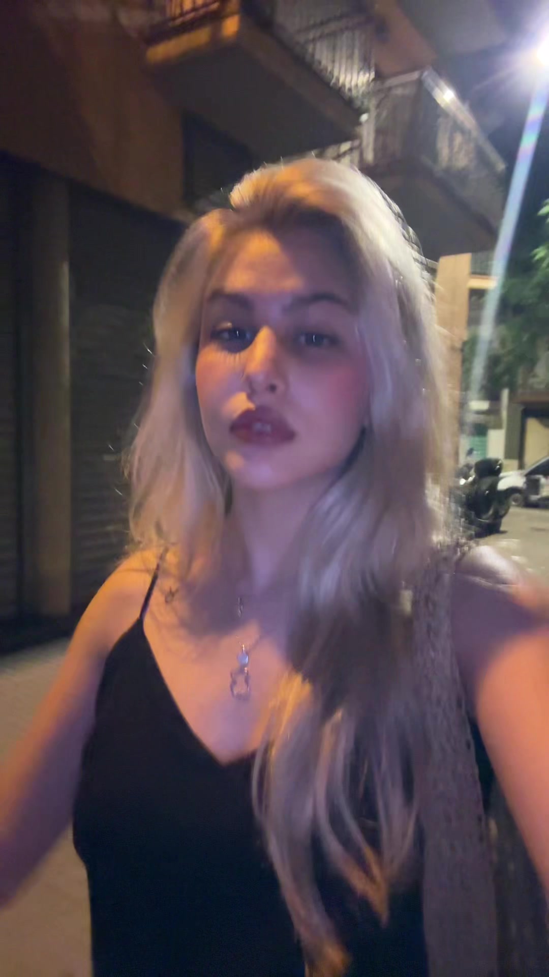 @jjuliacanaless