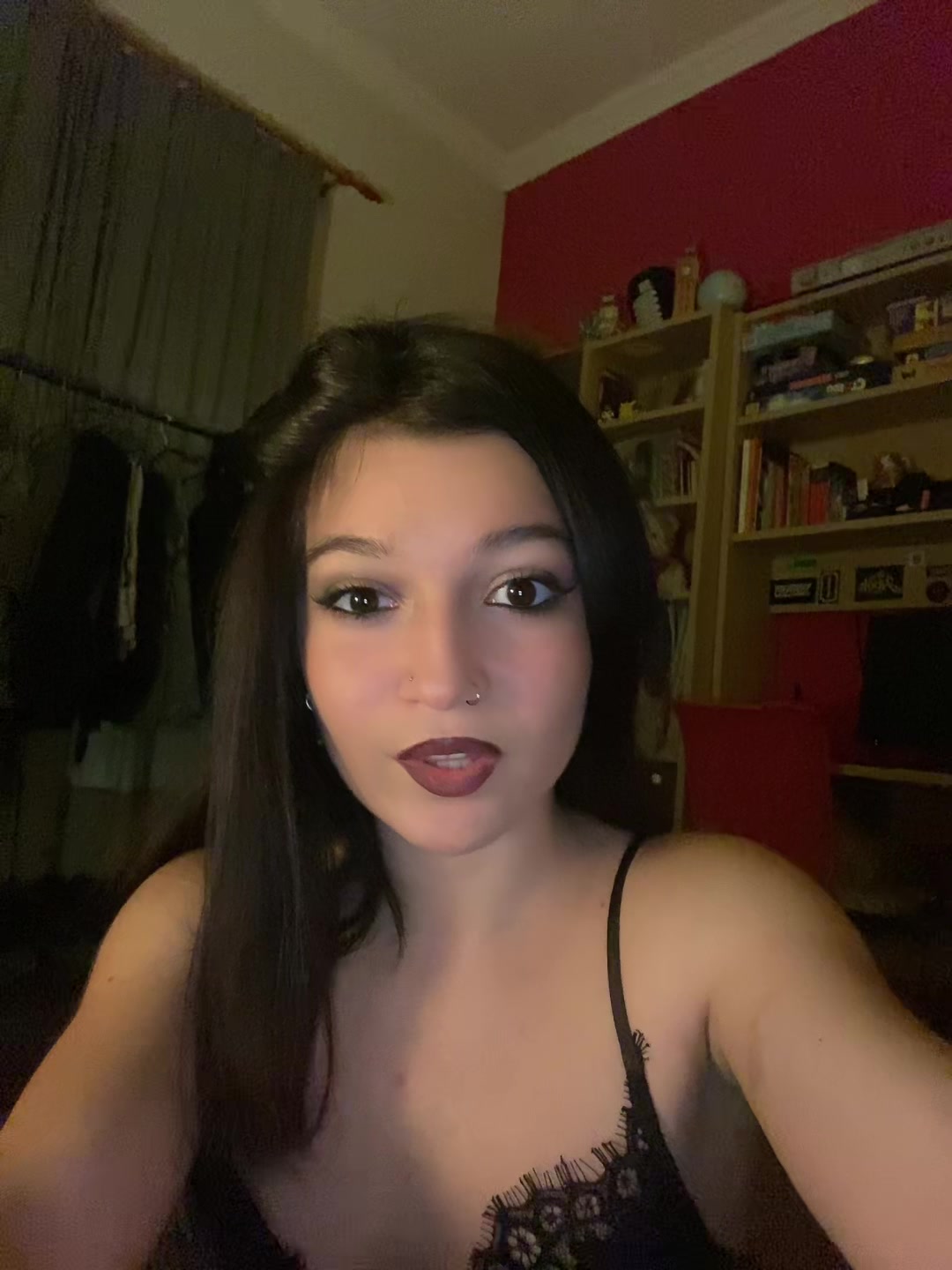 @👩🏻