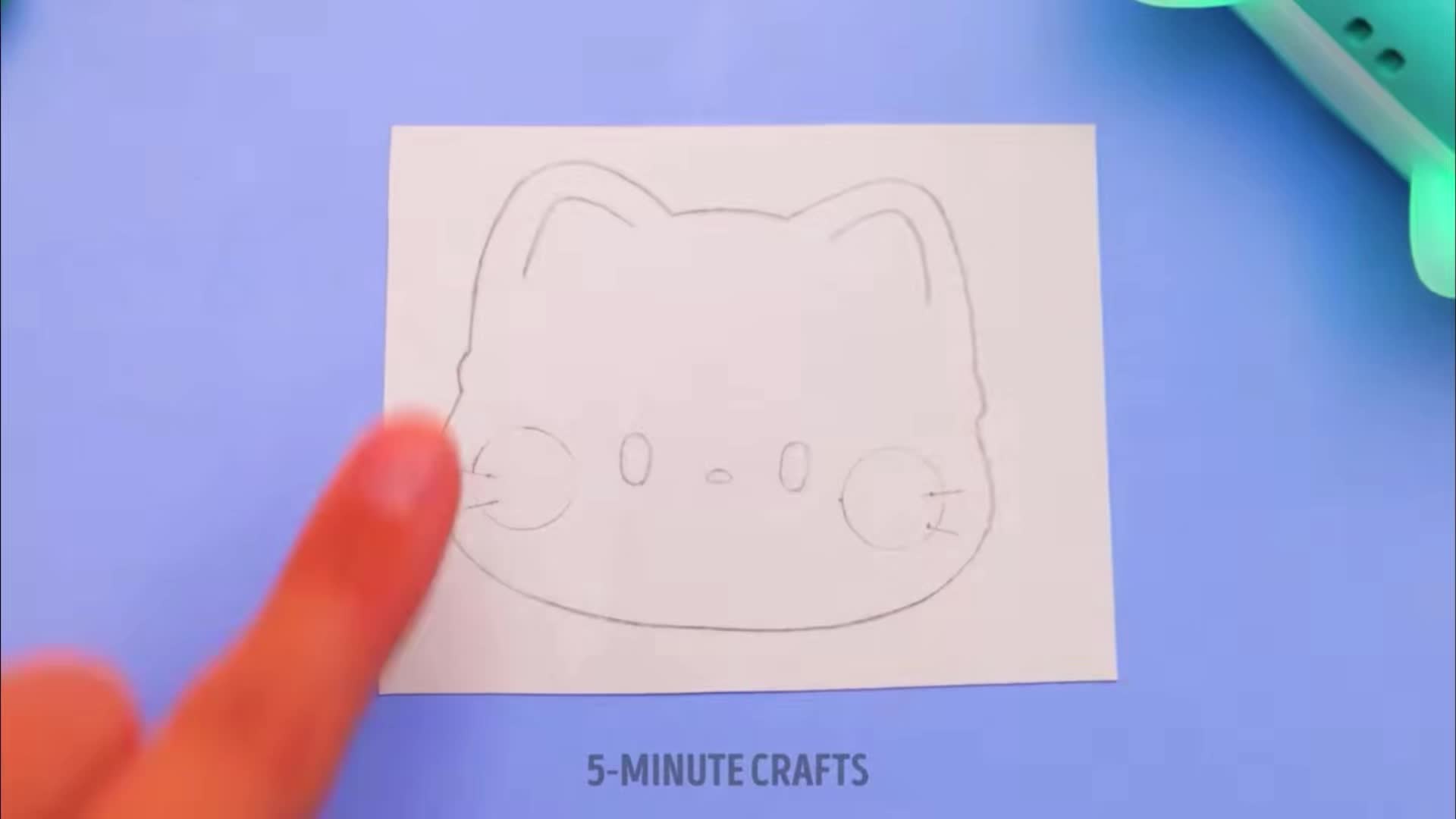 @Charlie 🦦