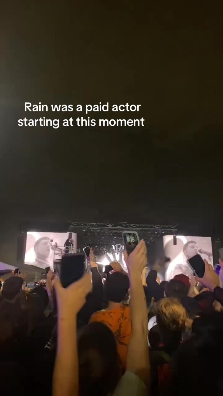 @Bee |-/ 🖤