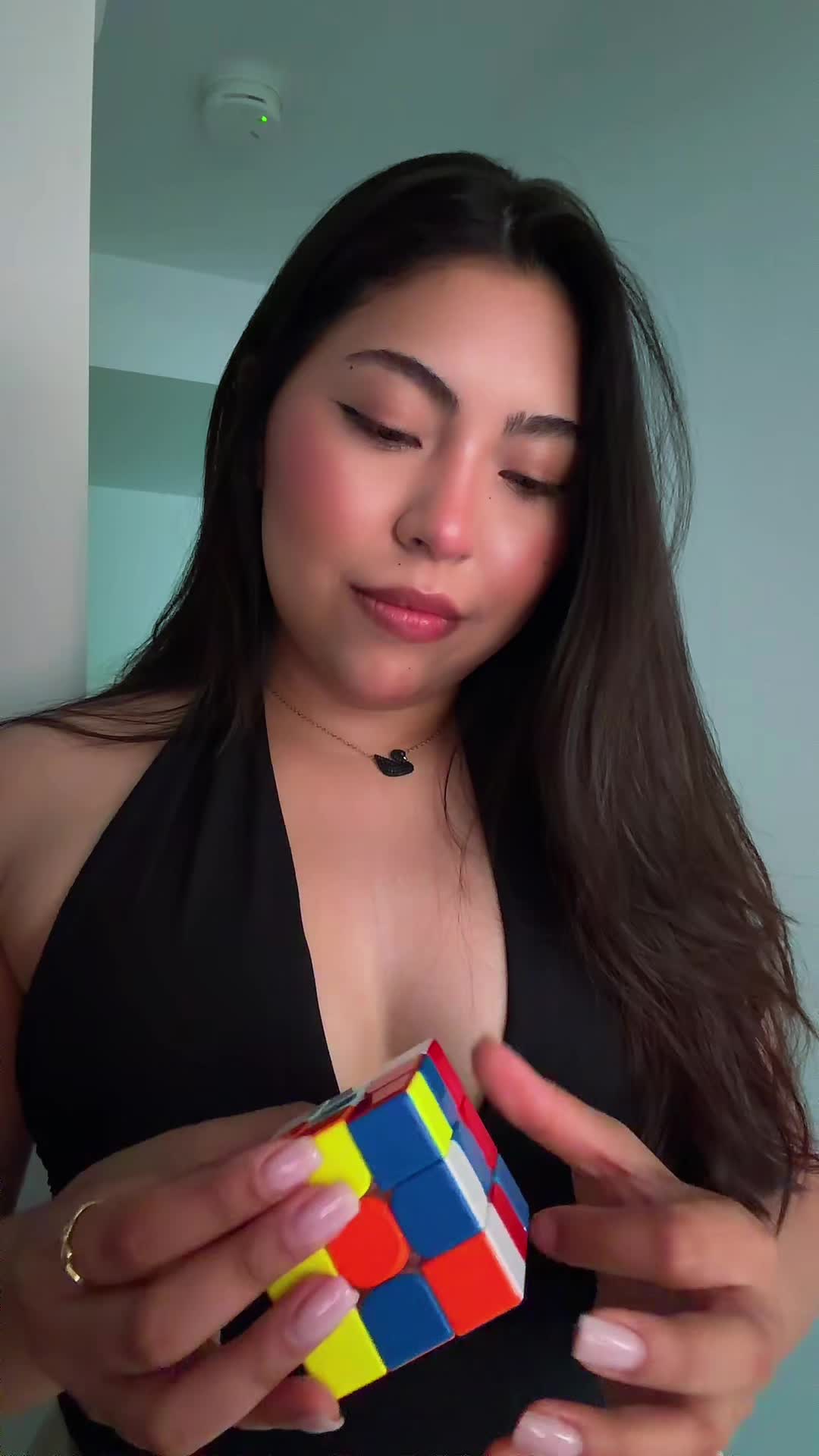 @Daniela Estefania 🌙
