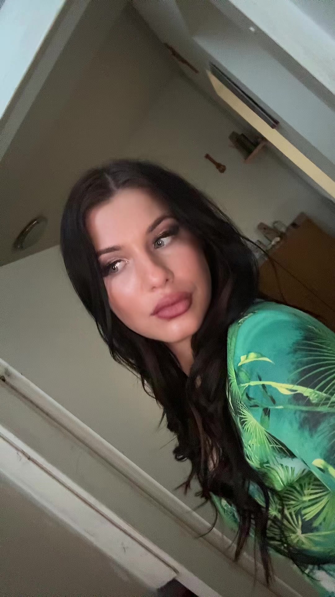 @AntoniaVov