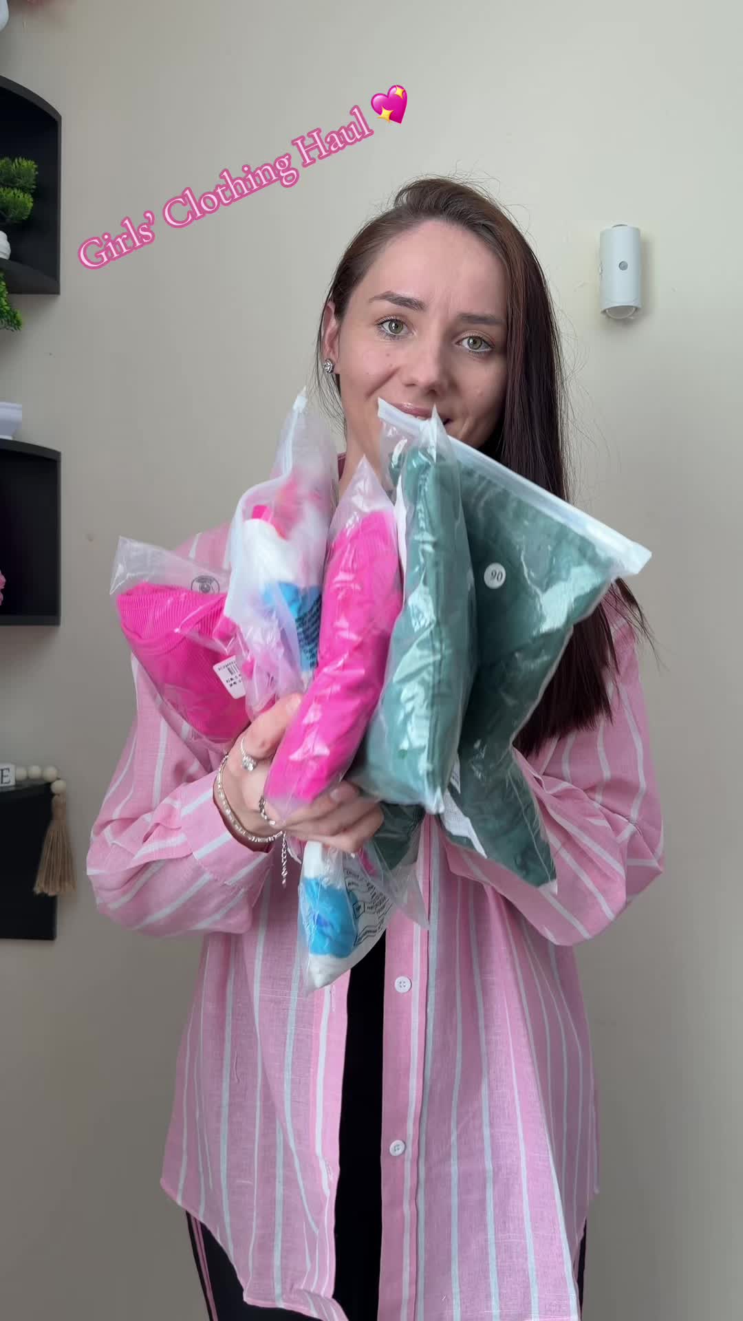 @SimplyHelen