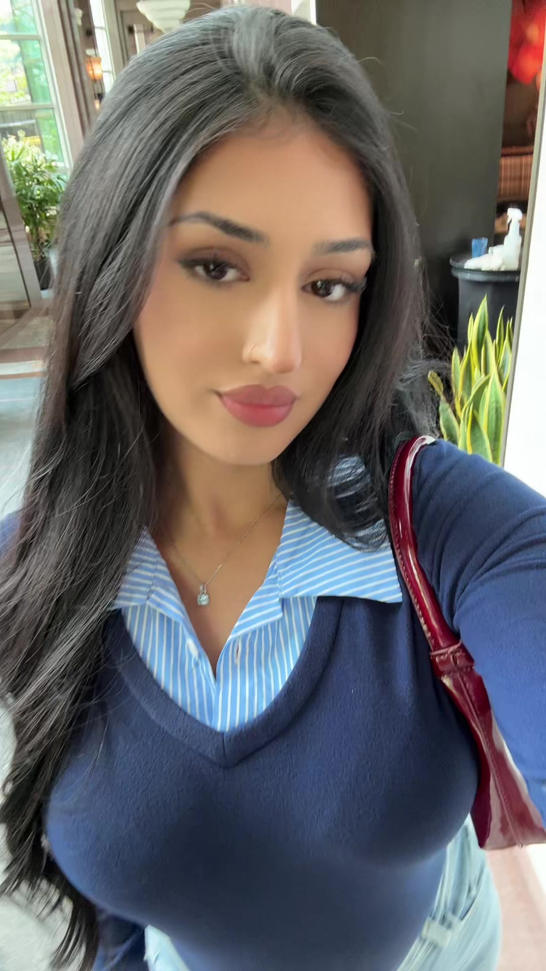 @Sandy🧚♀️