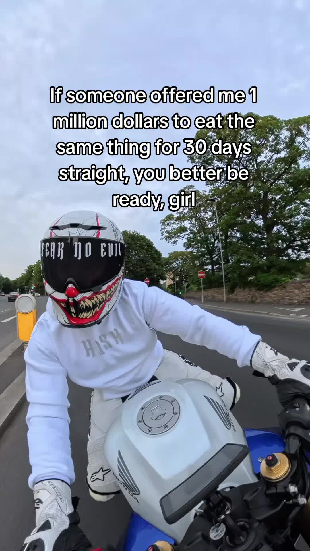 @HalifaxCBR🇬🇧 🏍
