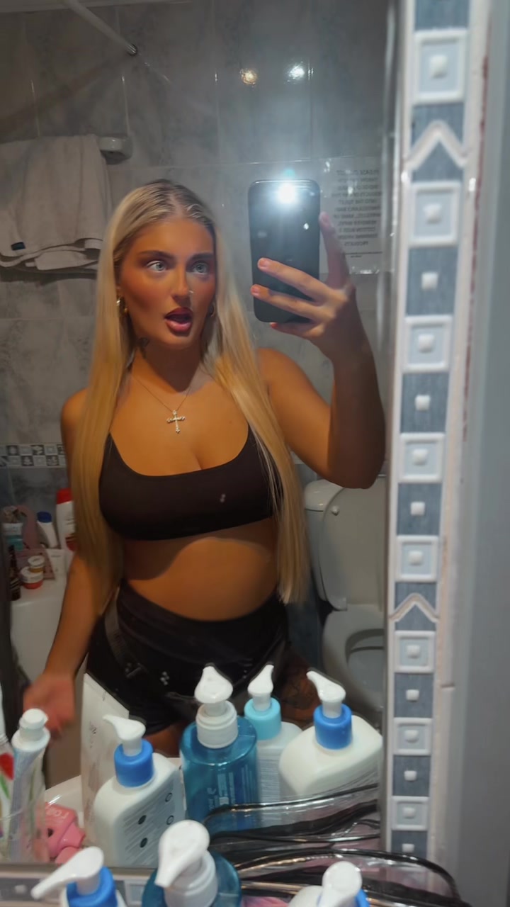 @mmariax03