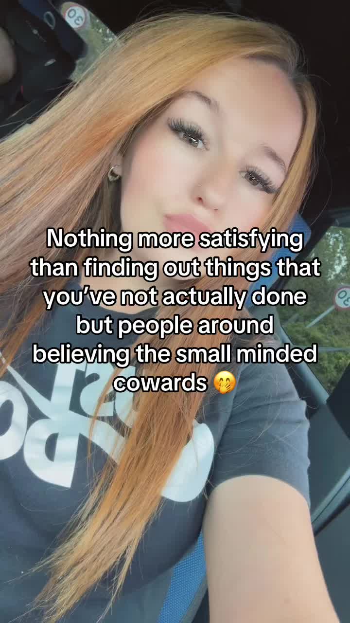 @Kayleigh🖤