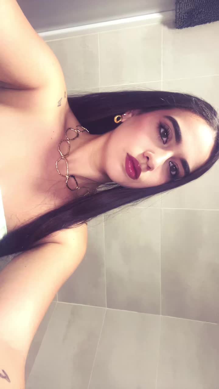 @nayeli