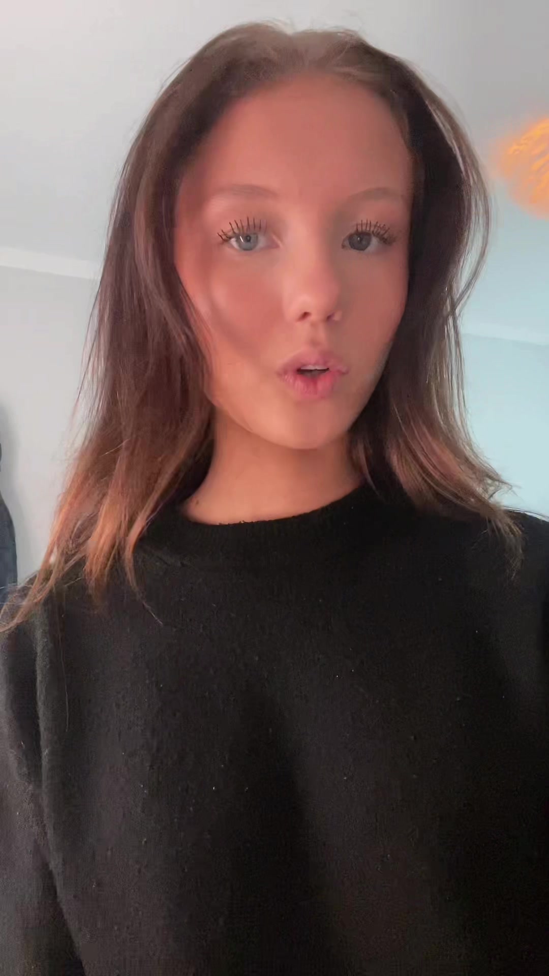 @Loviss