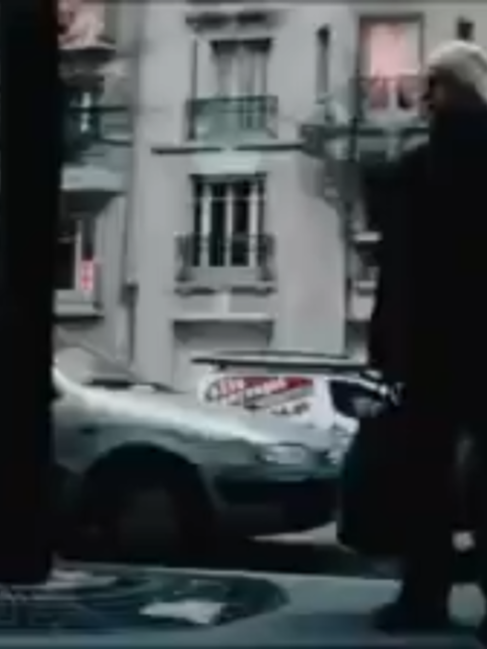 @Fa.