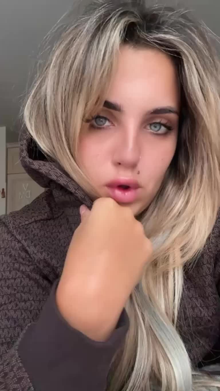 @nievo_
