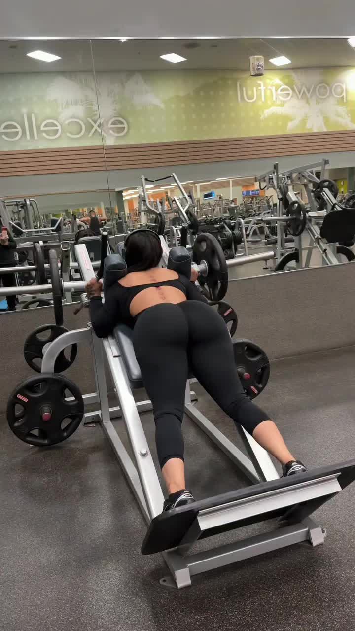 @lolababyn
