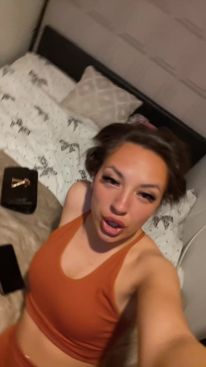 @Shauna21🏴🇯🇲