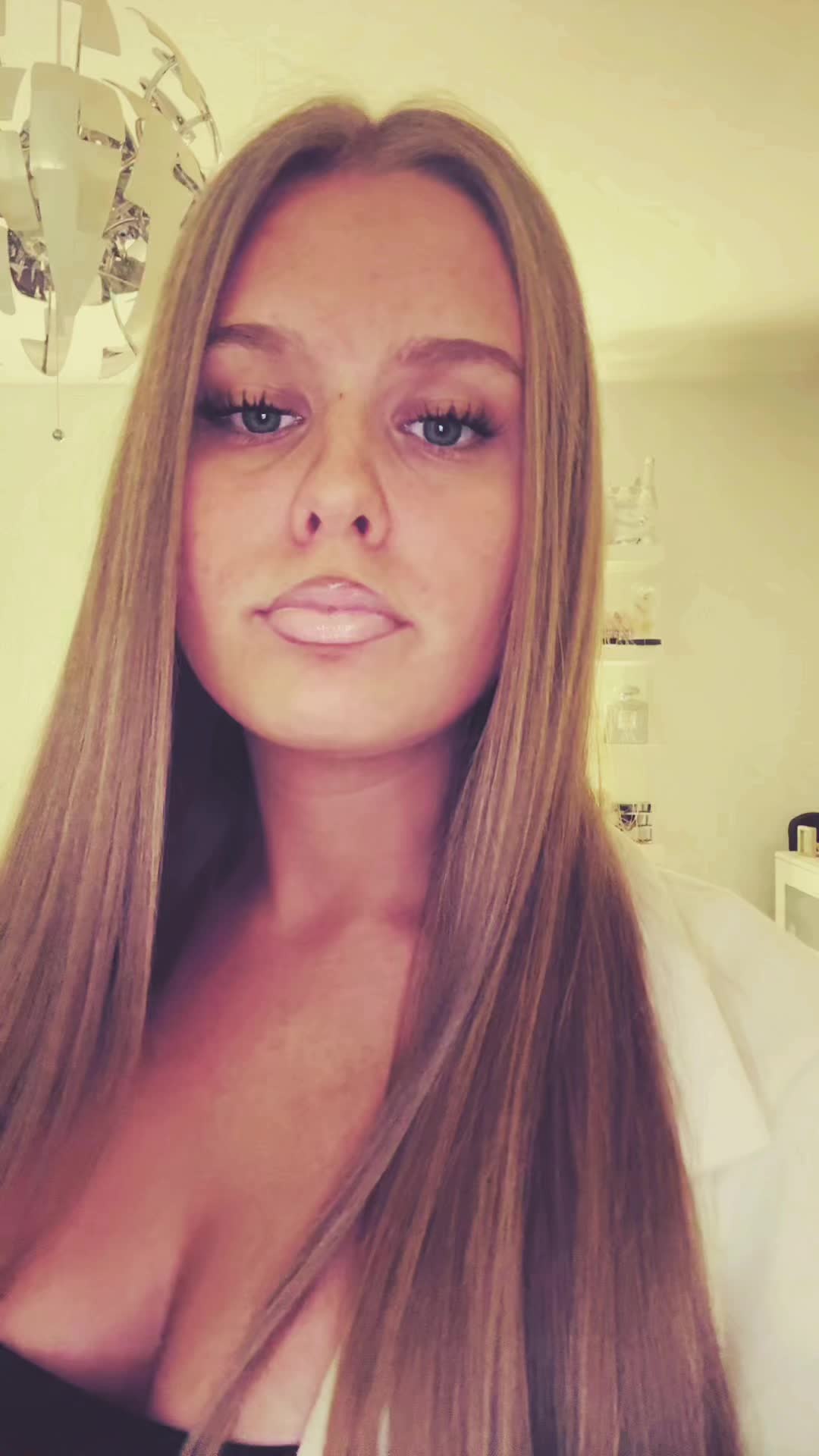 @Laura.czqw