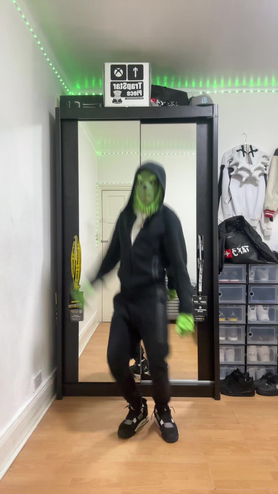 @zeeit 🧟&zwj;♂️