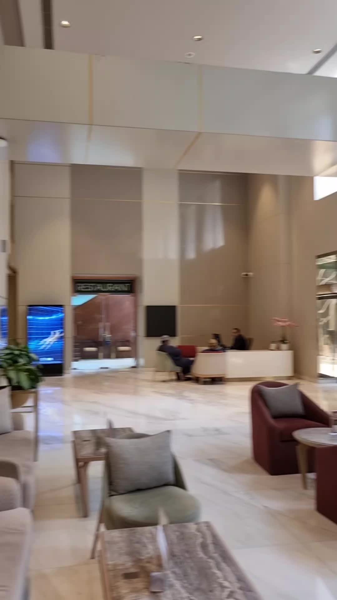 @Modelesque