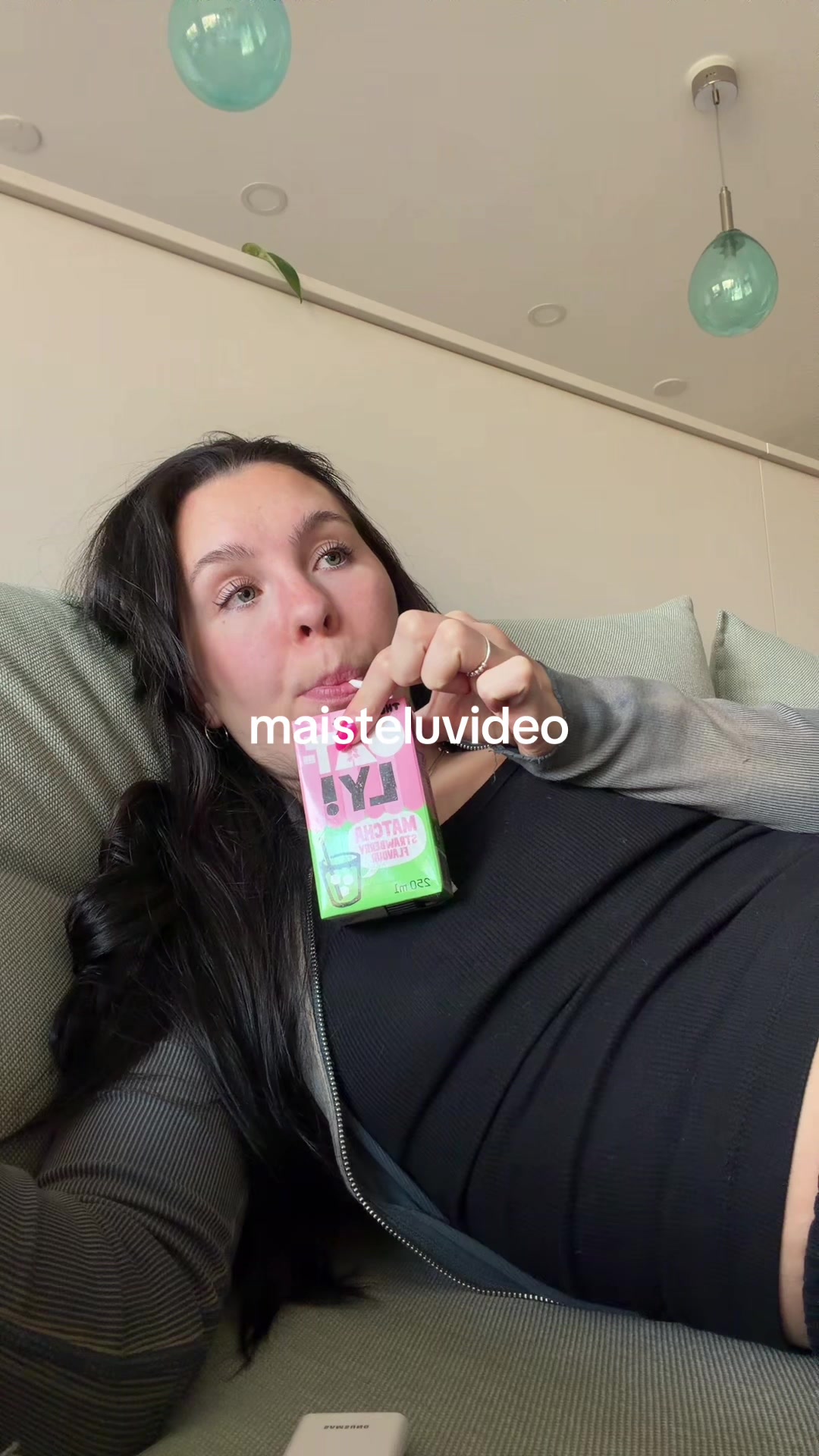 @Ella