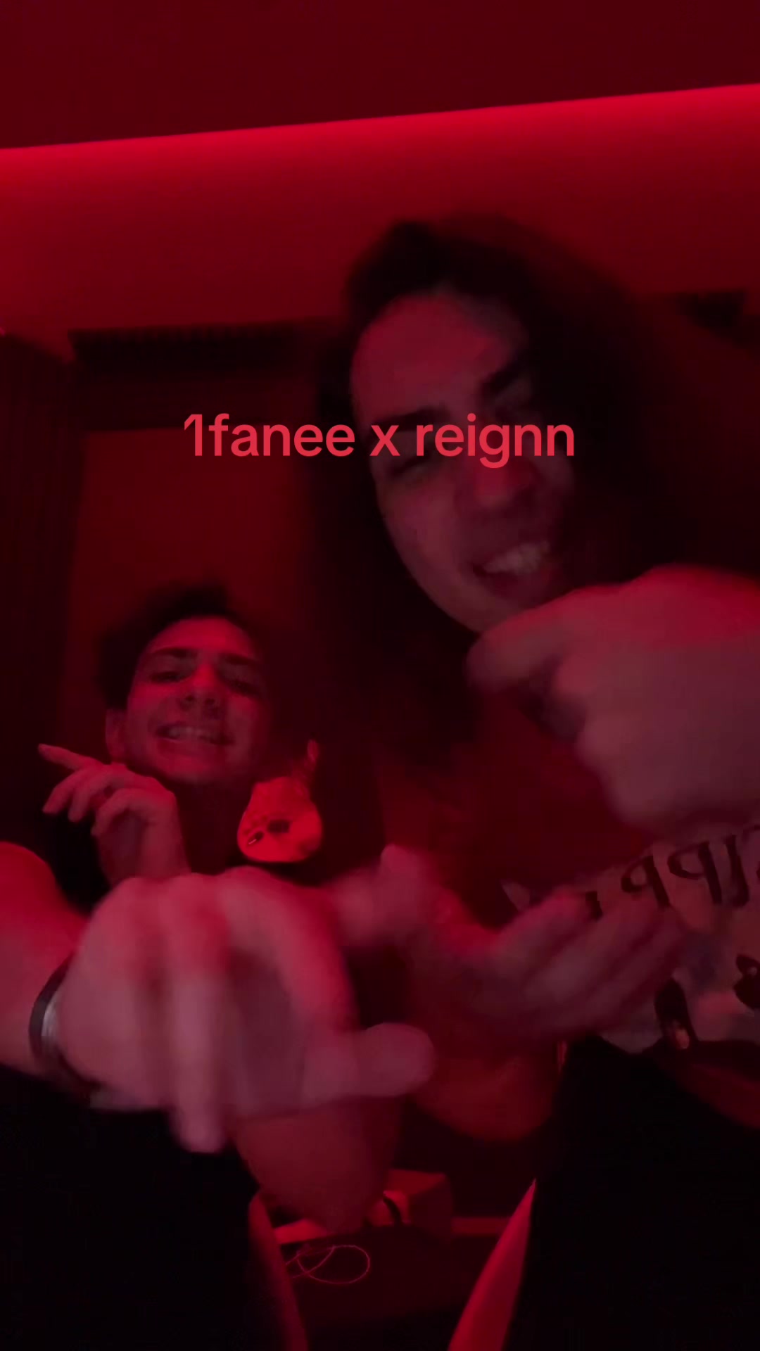 @Reignn