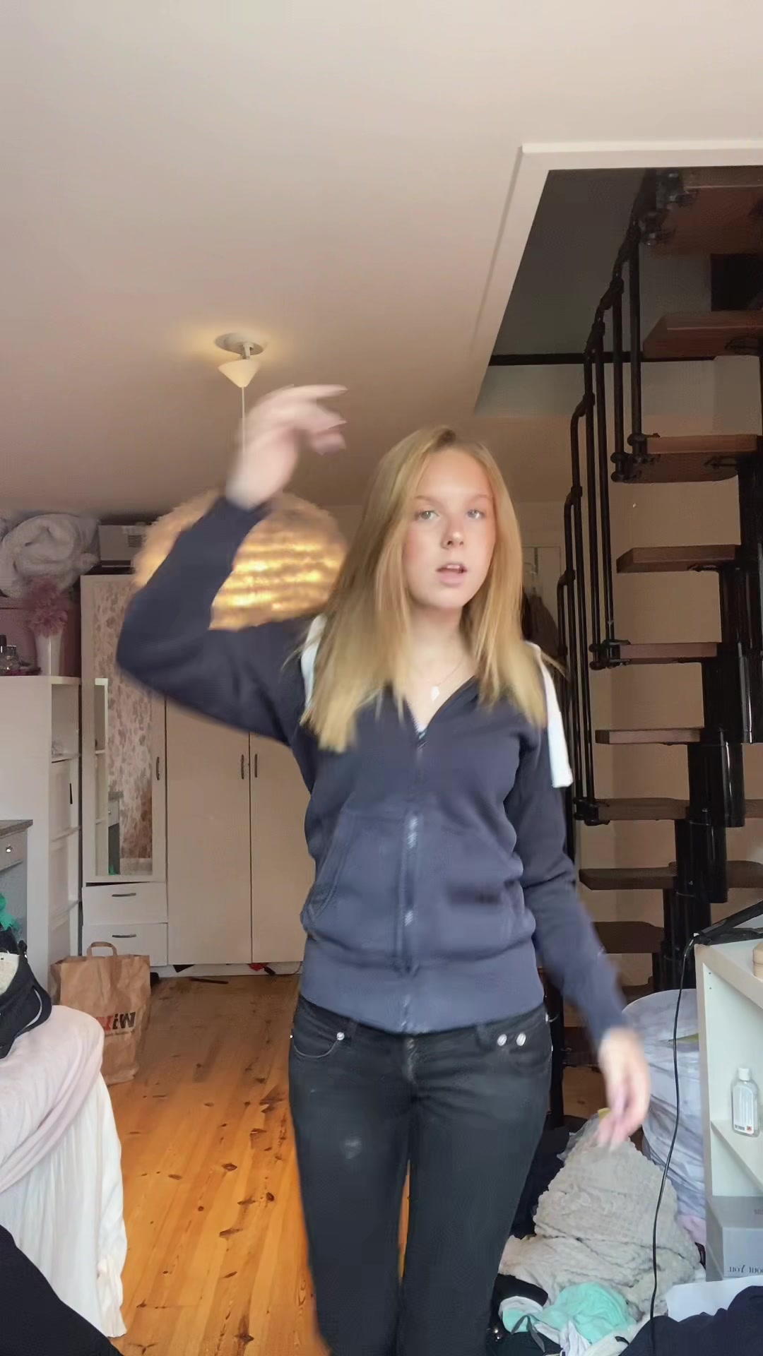 @Louise