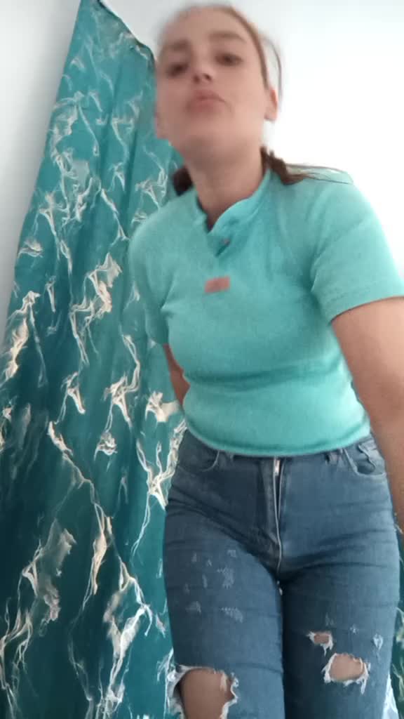 @Roxana loredana
