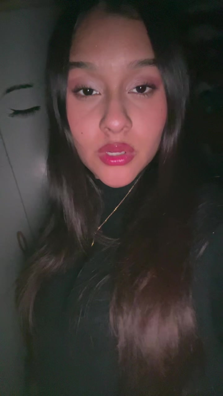 @Isabella Romero