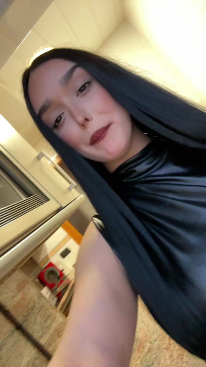 @yeniamartiiin