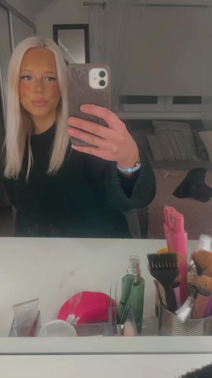 @𝓐𝓻𝔀𝓮𝓷 𝓟𝓪𝓾𝓵𝓲𝓷𝓪❤️