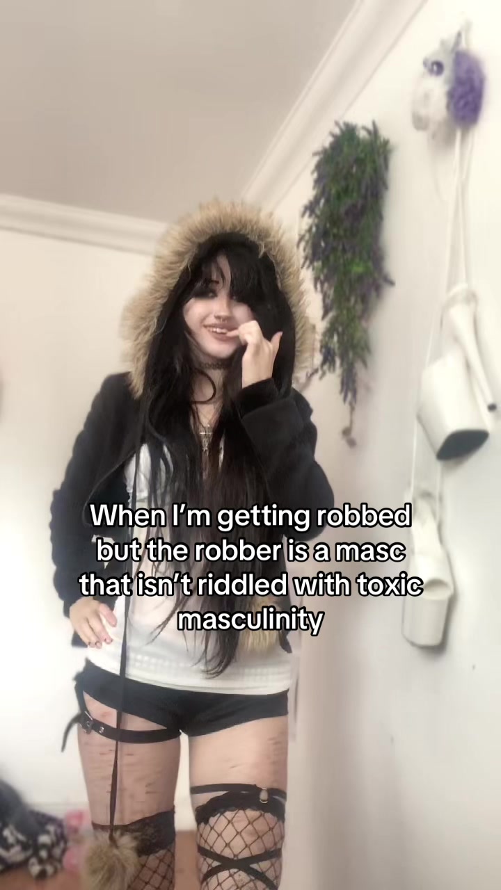 @r4venbarkz
