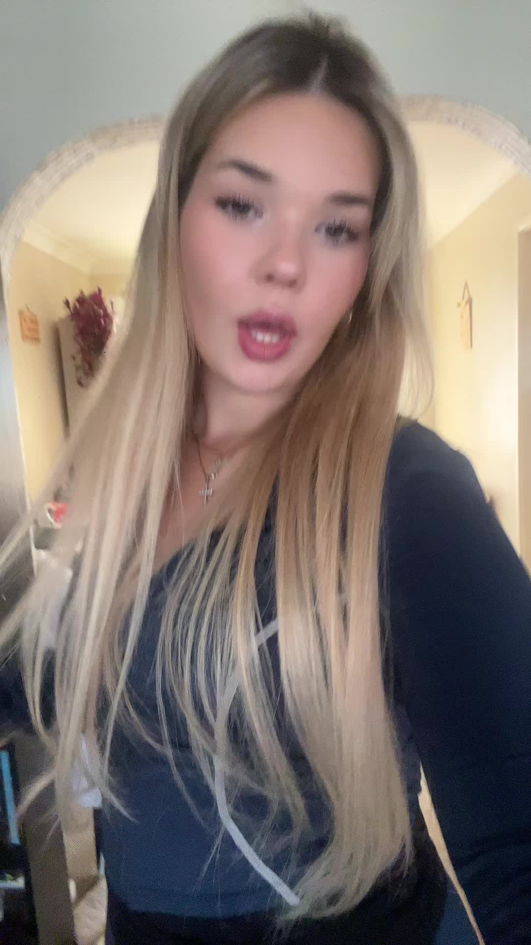 @Ev🫧