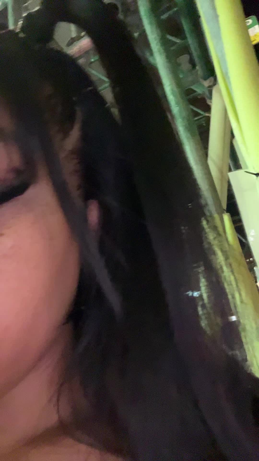 @Rhi