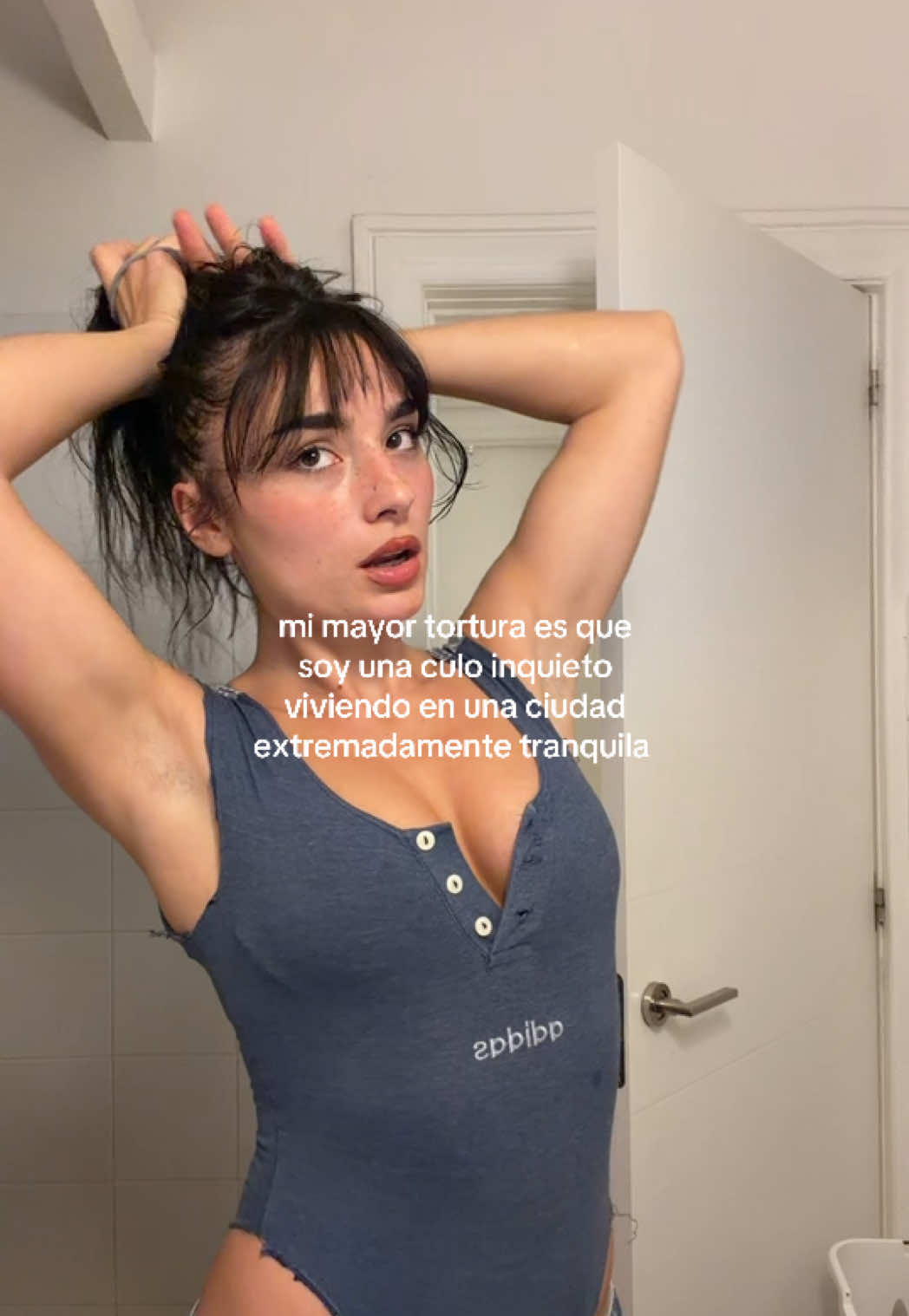 @￼