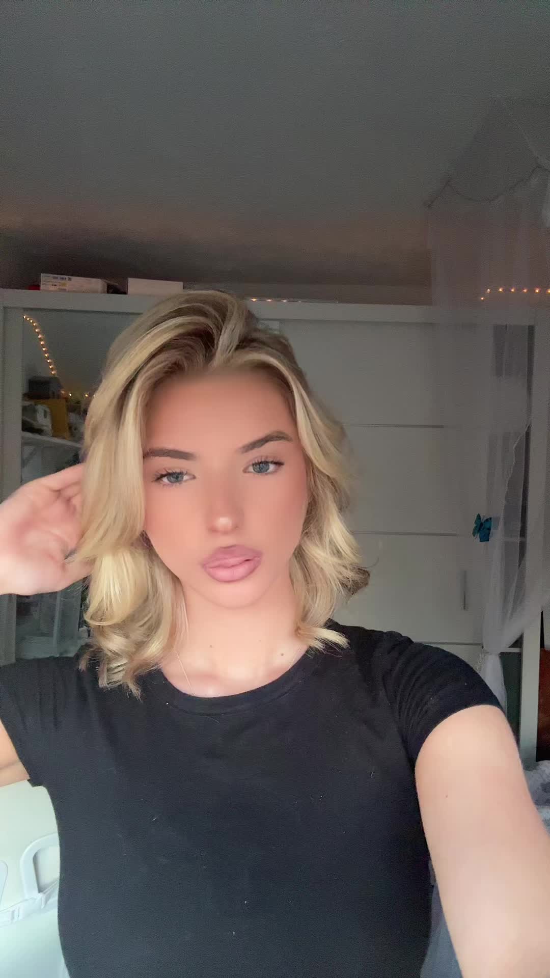 @𝑩𝒆𝒄𝒄𝒂⁷⁷⁷💫