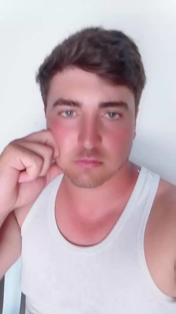 @Valentin Laurențiu 👀
