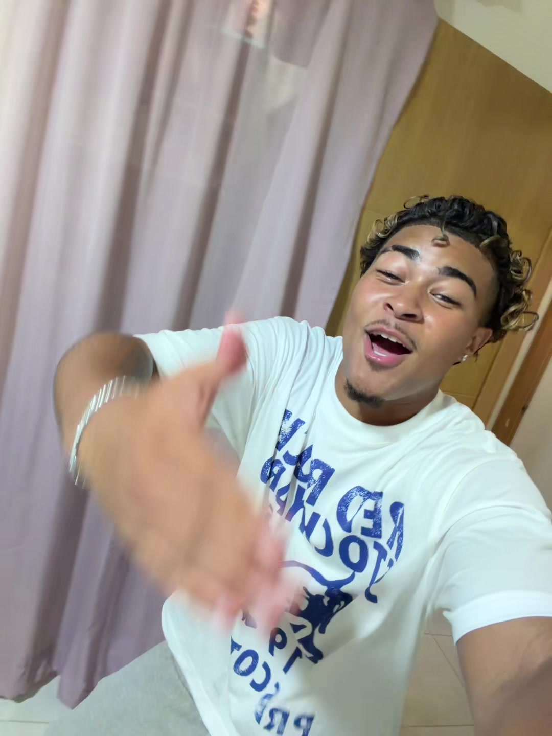 @Derek🇩🇴