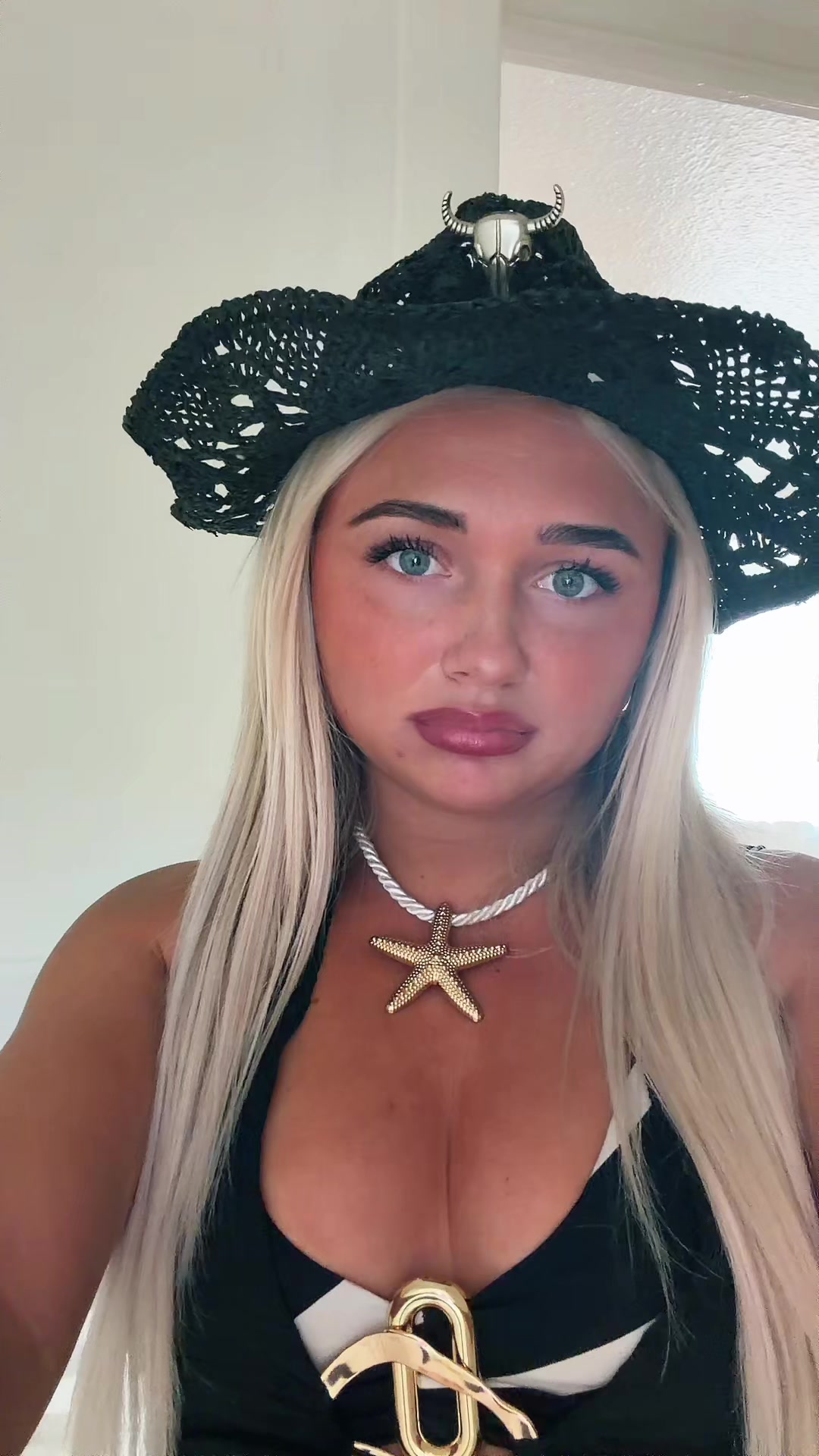 @sarahmilligan_