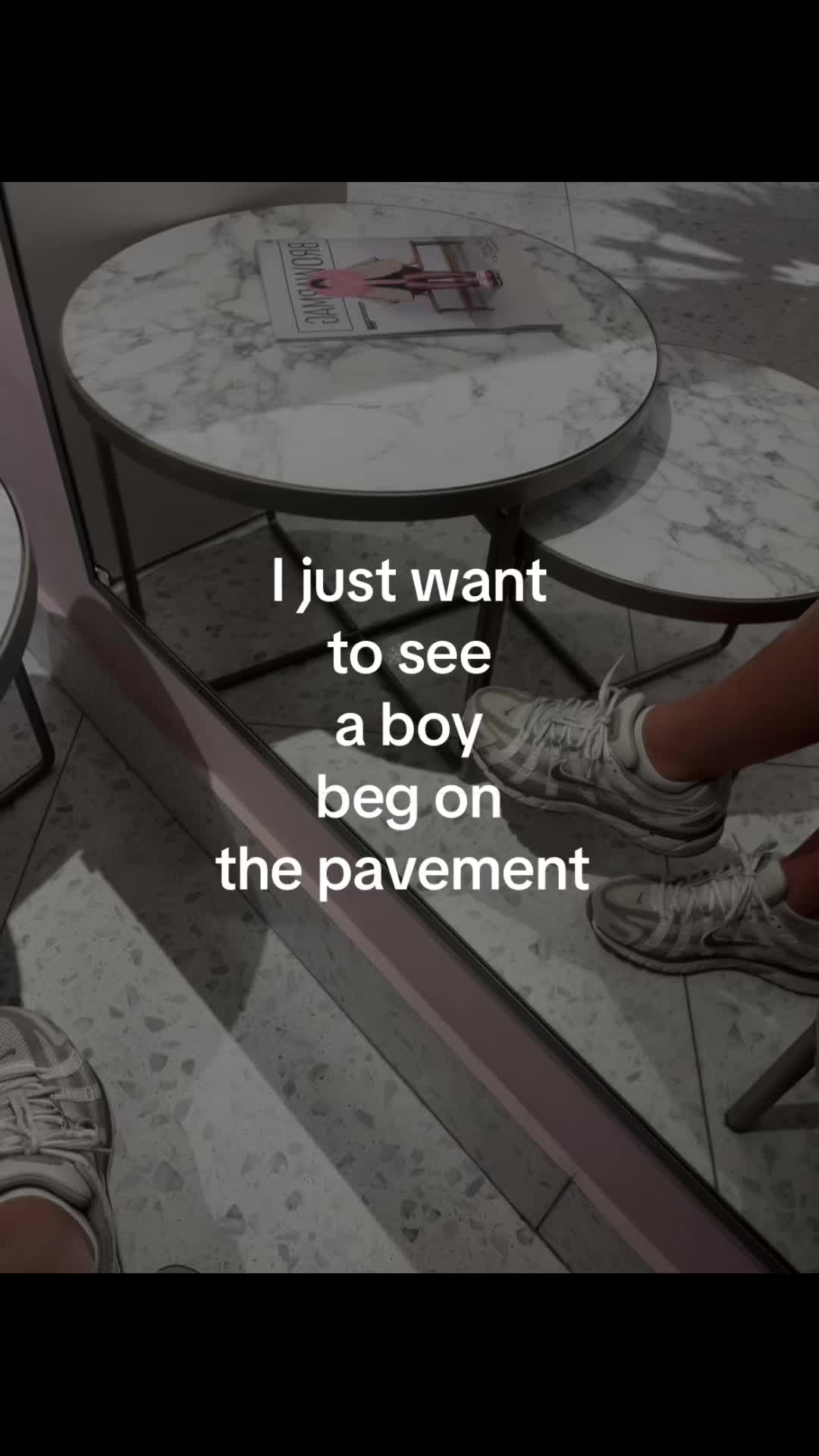 @❤︎︎