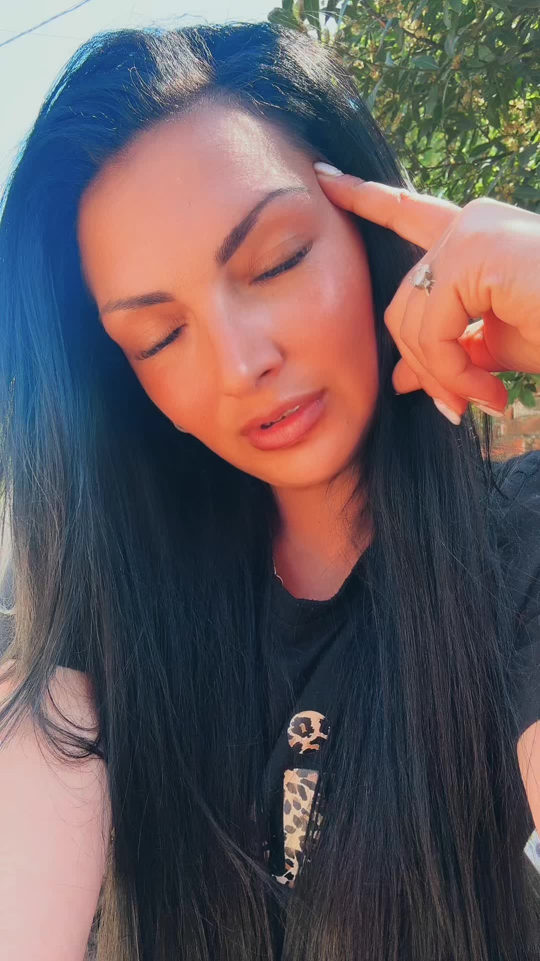 @💎 𝓖𝓸𝓵𝓭𝓮𝓷 𝓓𝓸𝓵𝓵 👑