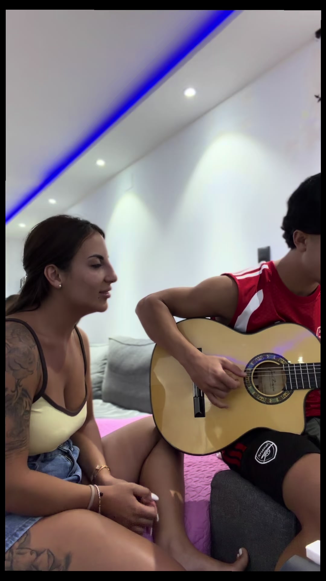 @CeliaRodriguez